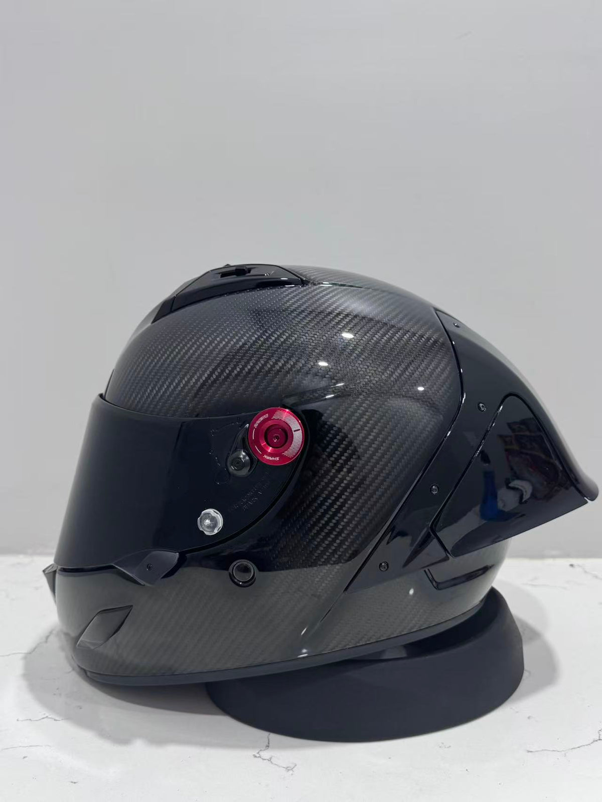 SHARK Aeron-GP FIM 2 Full Carbon Helmet – Size L