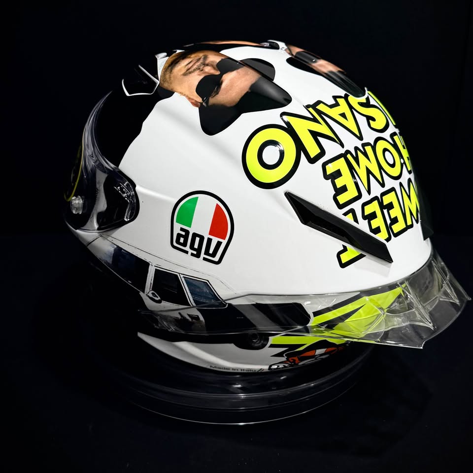 AGV Pista GP RR Valentino Rossi Misano 2016 “Blues Brothers”