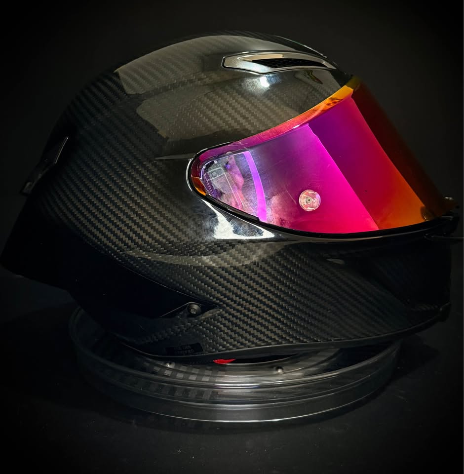 AGV Pista GP RR Carbon Gloss Black – Size L